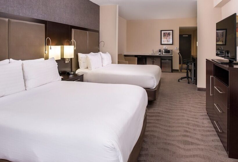 سوئیت برای معلولان, Holiday Inn Express & Suites Monroe, An Ihg