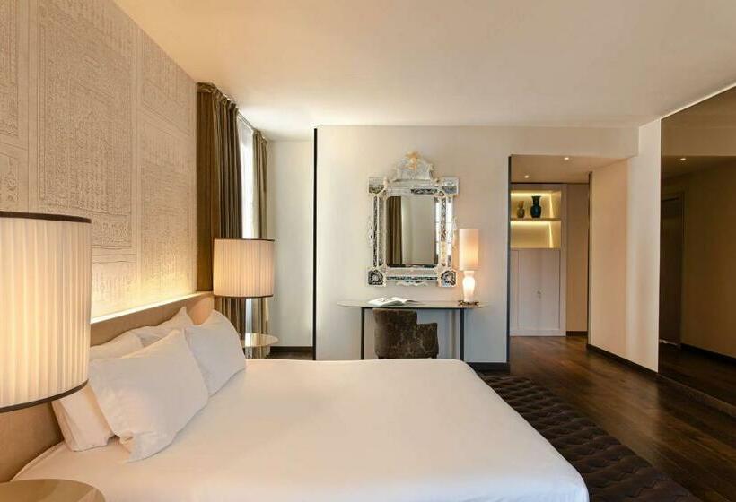 سوئیت جونیور با تخت بزرگ, Hyatt Centric Murano Venice