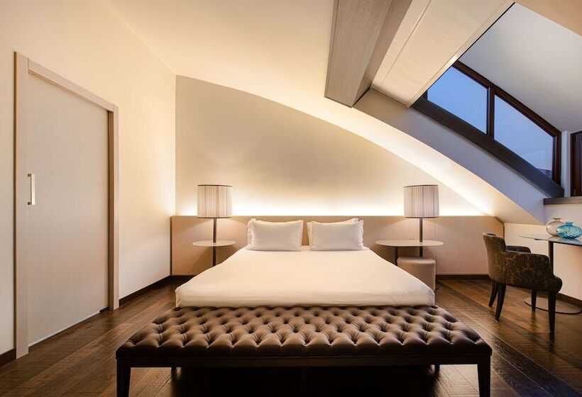 اتاق پرمیوم, Hyatt Centric Murano Venice