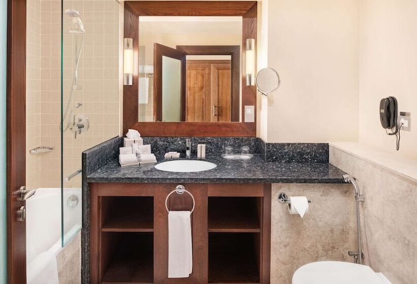 اتاق استاندارد با چشم‌انداز دریا, Ja Ocean View Hotel, Jumeirah Beach Dubai