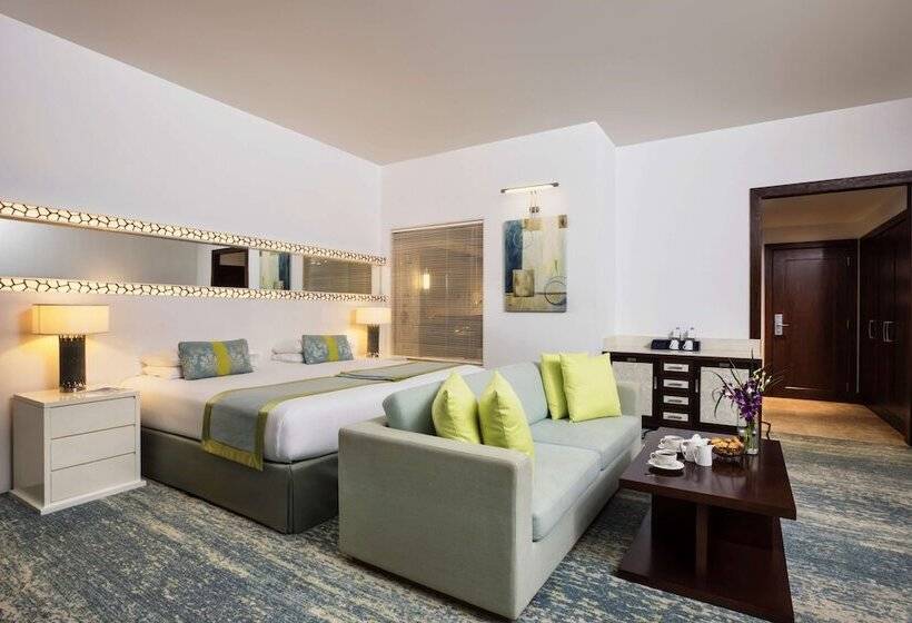 سوییت جونیور با چشم‌انداز دریا, Ja Ocean View Hotel, Jumeirah Beach Dubai