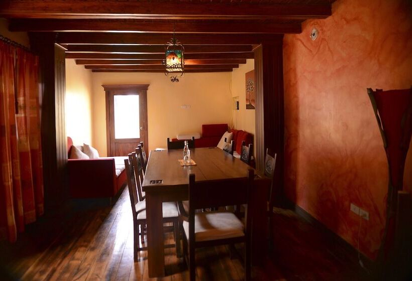 سوییت خانوادگی, Spa Mansion Santa Isabella