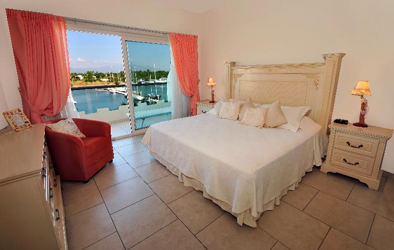 سوئیت 2 خوابه, Marina Banderas Suites