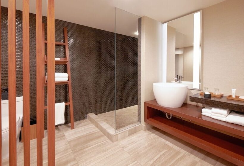 اتاق لوکس, Nobu Hotel At Caesars Palace