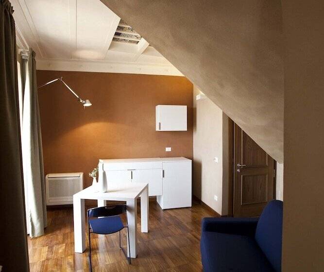 高级工作室, Residence La Gancia