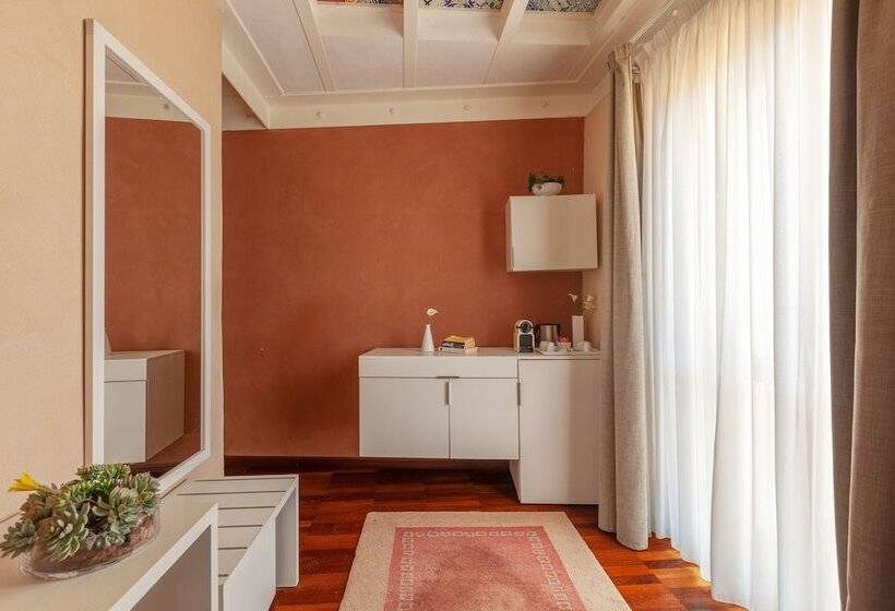 高级工作室, Residence La Gancia