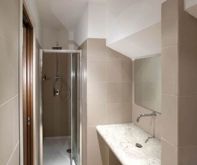 高级工作室, Residence La Gancia