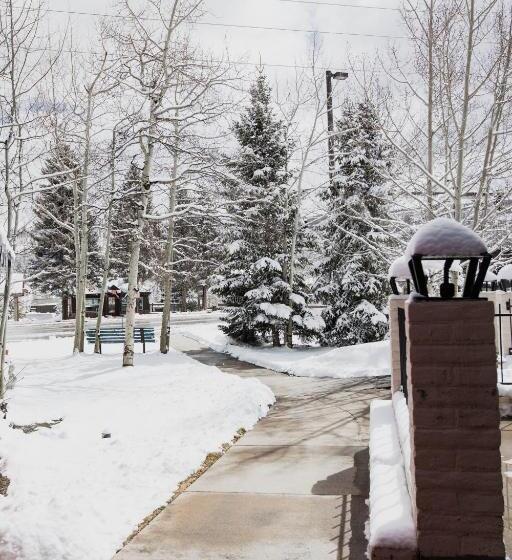 اتاق استاندارد, The Viking Lodge   Downtown Winter Park Colorado