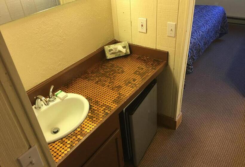 اتاق استاندارد با تخت بزرگ, The Viking Lodge   Downtown Winter Park Colorado