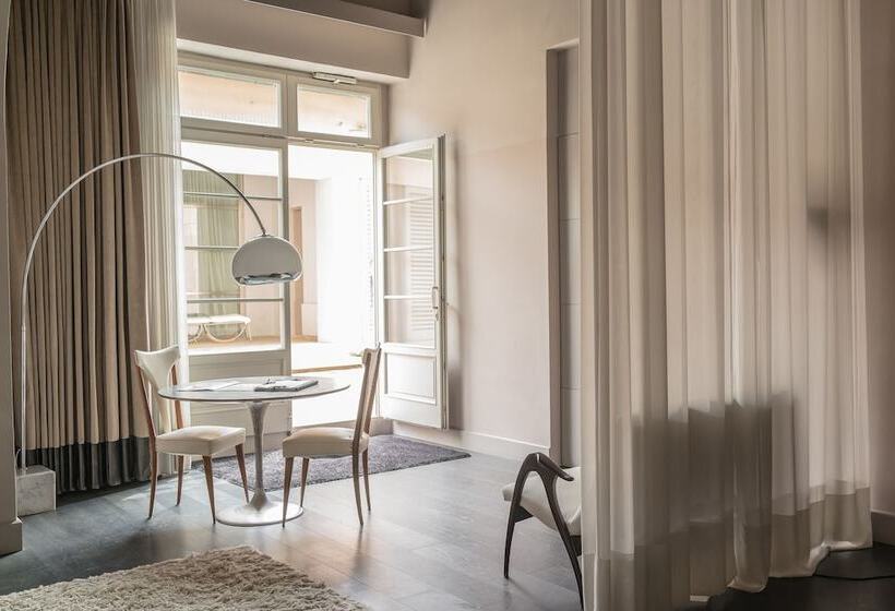 Studio Supérieur, Riva Lofts Florence