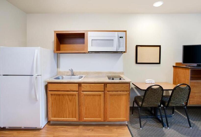 Suite Adapted for people with reduced mobility, Woodspring Suites Manassas Battlefield Park I 66