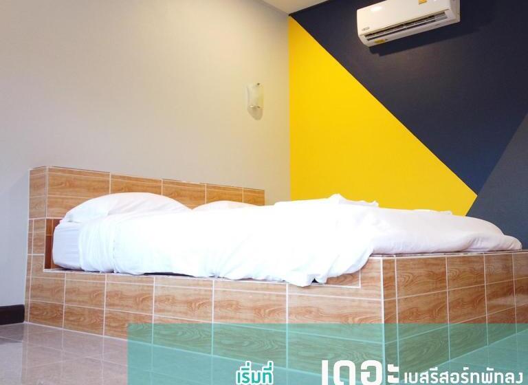 اتاق استاندارد یک نفره, เดอะเบสรีสอร์ทพัทลุง