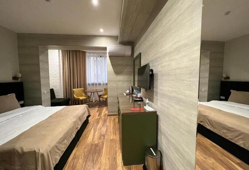 اتاق استاندارد, Ch