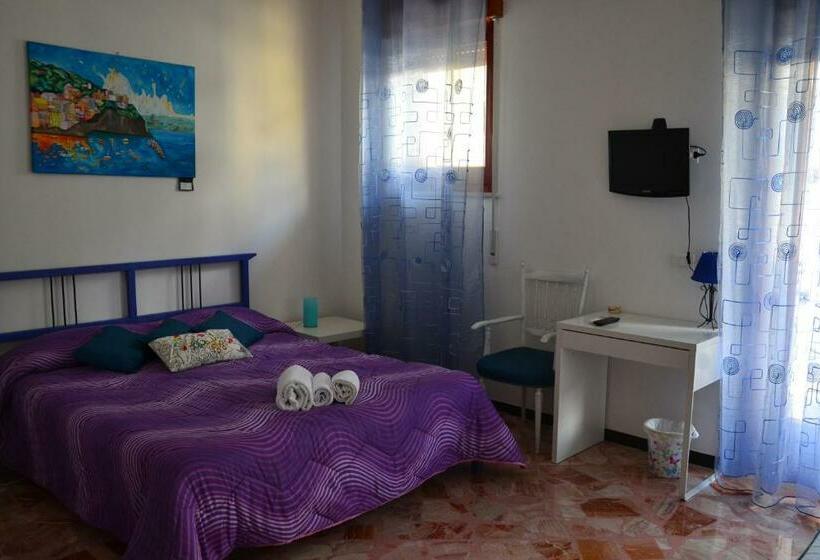 اتاق استاندارد, A Due Passi Da Erice B&b