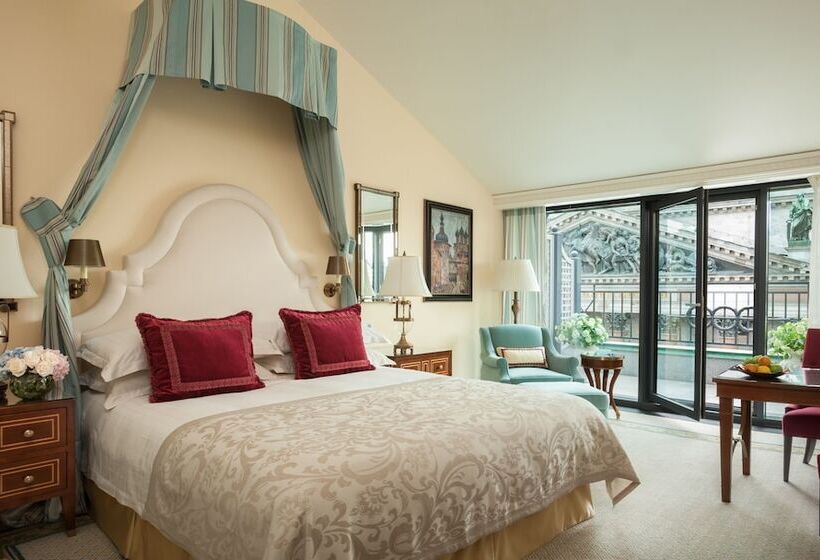 带城市景观的标准间, Four Seasons Hotel Lion Palace St. Petersburg