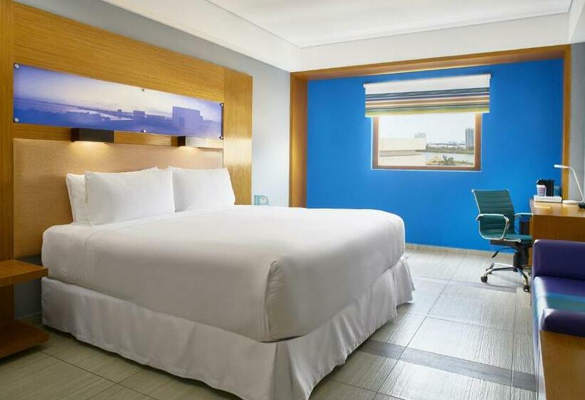 Quarto Estandar Cama King, Aloft Cancun