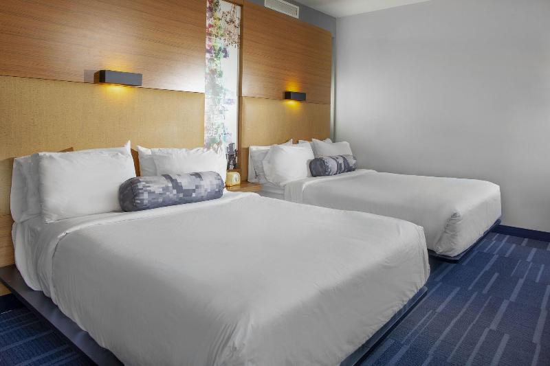 اتاق استاندارد, Aloft Richmond West Short Pump