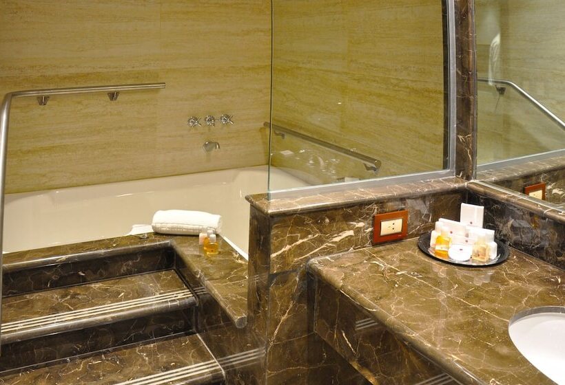 اتاق لوکس, Amérian Hotel Casino Carlos V