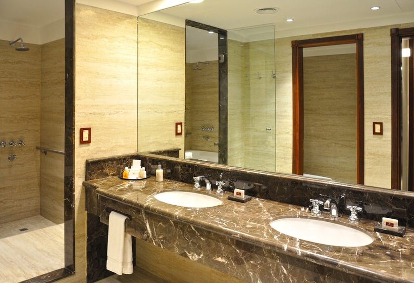 سوییت اجرایی, Amérian Hotel Casino Carlos V