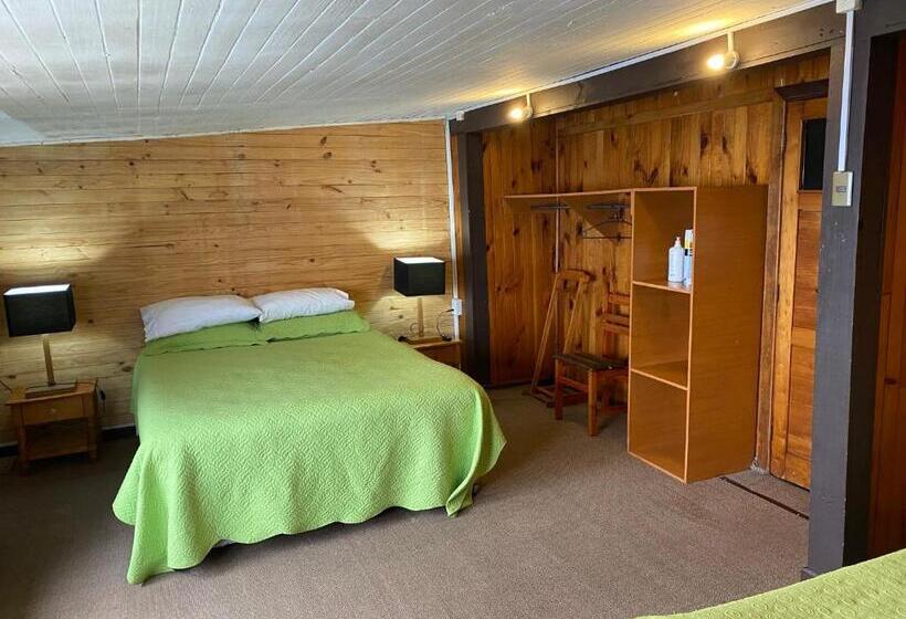اتاق استاندارد سه نفره, Ancud Petit Hostal