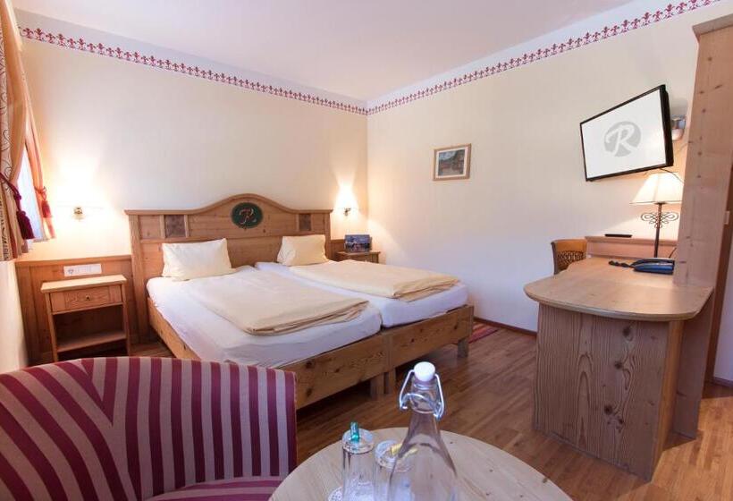 اتاق راحتی, Resl Resort