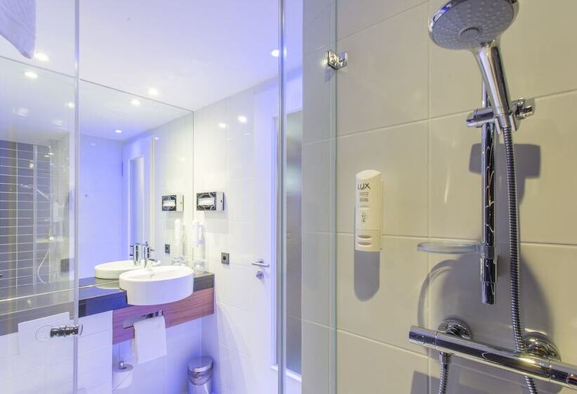 اتاق استاندارد, Holiday Inn Express Neunkirchen, An Ihg