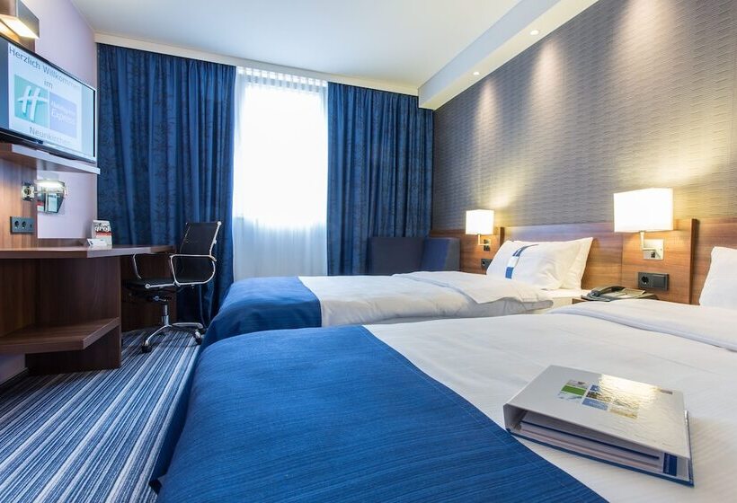 Chambre Standard, Holiday Inn Express Neunkirchen