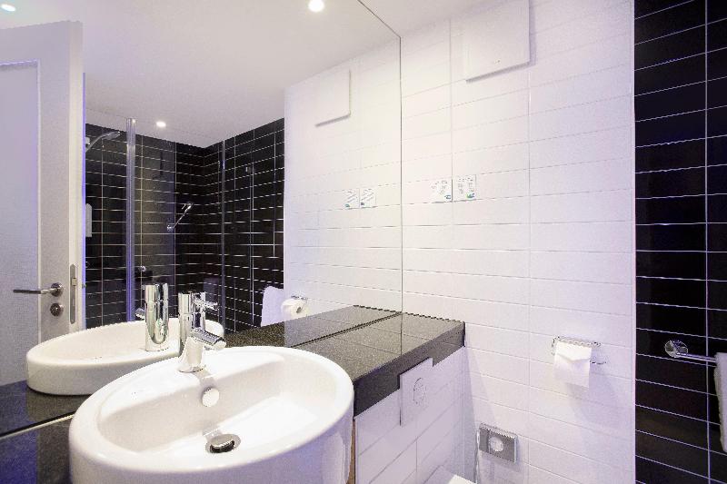اتاق استاندارد, Holiday Inn Express Neunkirchen, An Ihg