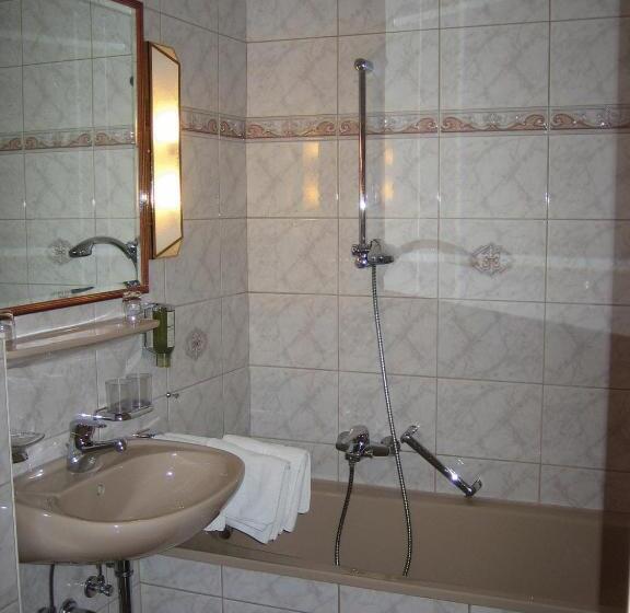 اتاق راحتی, Völserhof
