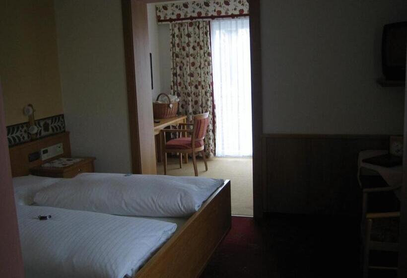 اتاق راحتی, Völserhof