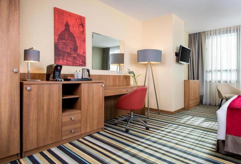 Deluxe Room, Leonardo Royal  Warsaw