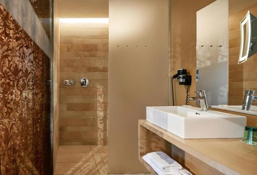 اتاق استاندارد با چشم‌انداز دریاچه, Ritzenhof   4 Sterne Superior Hotel & Spa Am See