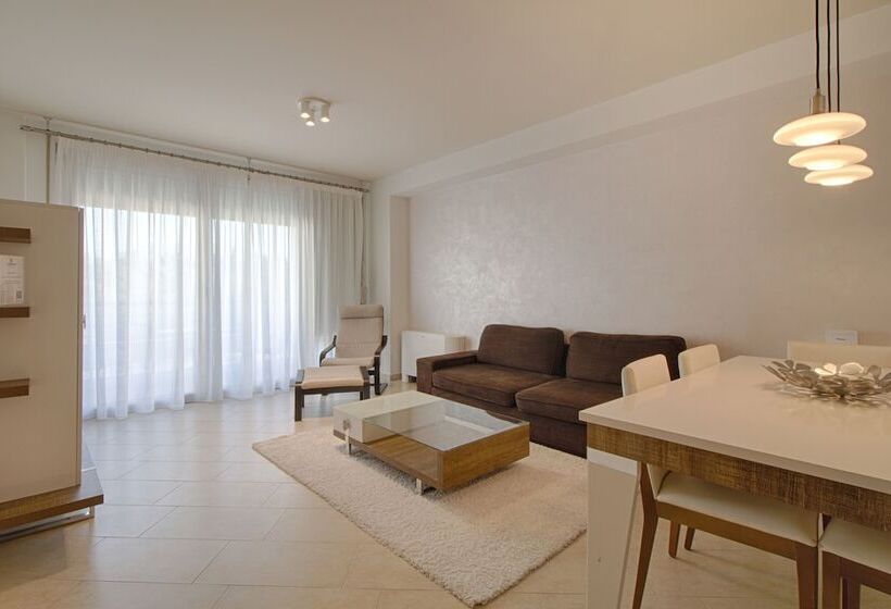 Apartament 2 Dormitoris, The Rooms Serviced Apartments Tirana