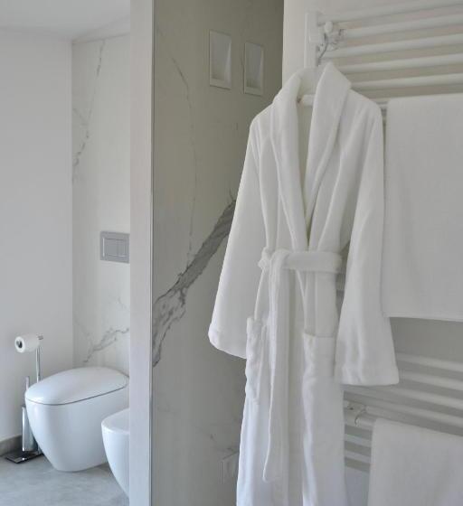 اتاق استاندارد, Rubiera Relais B&b