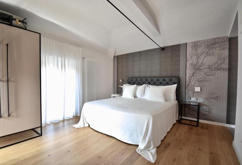 اتاق استاندارد, Rubiera Relais B&b