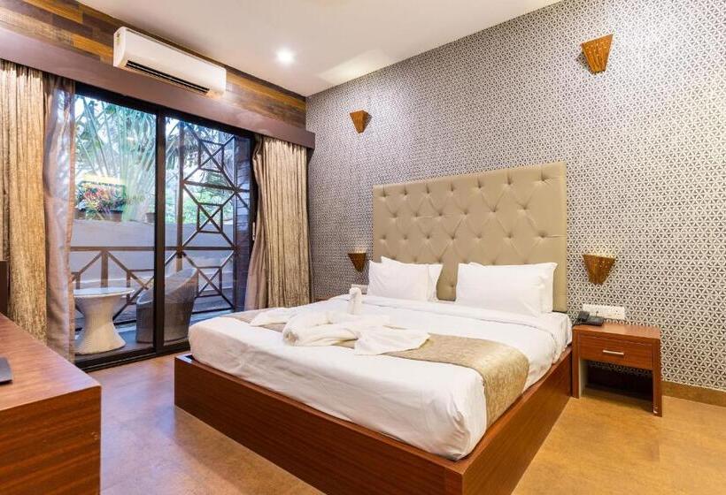 اتاق لوکس با بالکن, Amara Oceanfront Resort & Club Baga
