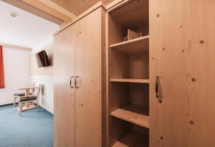 اتاق استاندارد, Berghotel Bodenalpe