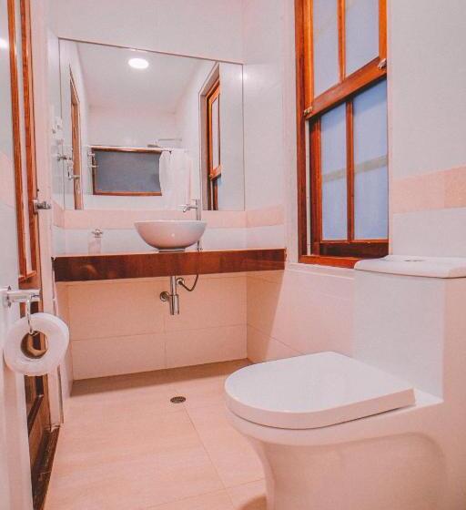 اتاق استاندارد با تخت بزرگ, Kantu Garden Lodge