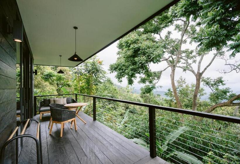 استودیوی پریمیوم, Munduk Cabins