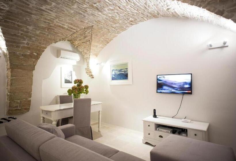 سوییت خانوادگی, Le Suites Al Torrione
