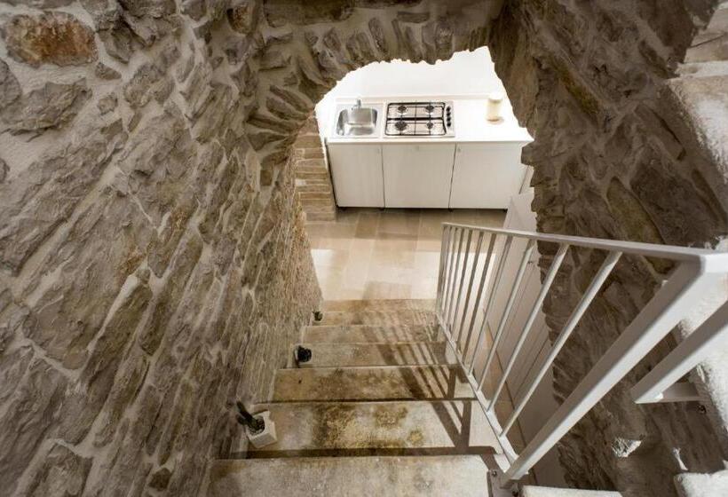 سوییت خانوادگی, Le Suites Al Torrione