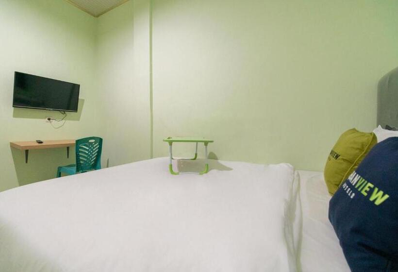 اتاق سوپریور, Urbanview Hotel Lumendiva 2 Palembang By Reddoorz