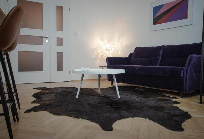 جناح ديلوكس, Boutique Hotel U Zvonku