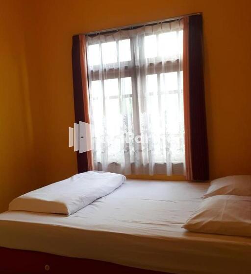 اتاق استاندارد, Bromo Indah Lestari Homestay Mitra Reddoorz