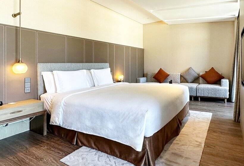 اتاق پریمیوم با چشم‌انداز دریاچه, Crowne Plaza Chongli Resort, An Ihg