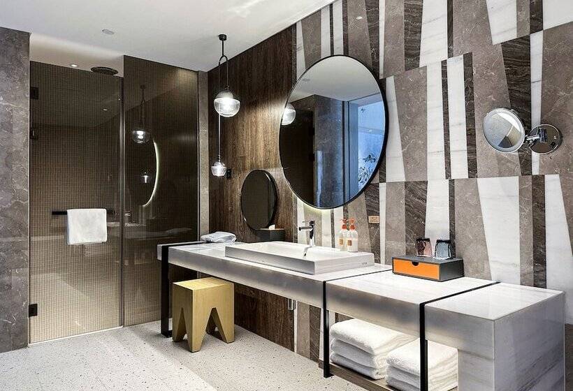 اتاق پریمیوم با چشم‌انداز دریاچه, Crowne Plaza Chongli Resort, An Ihg