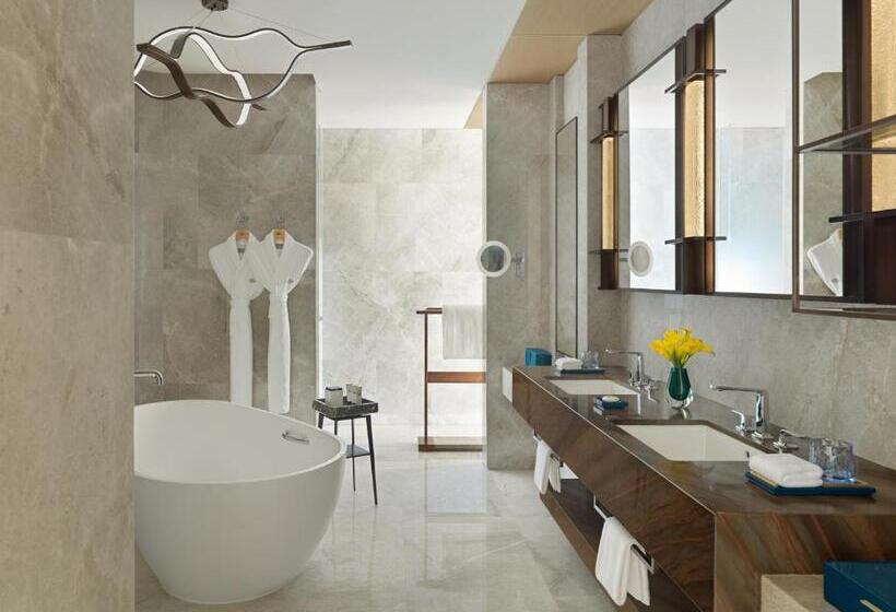 سوییت اجرایی, Mandarin Oriental Shenzhen