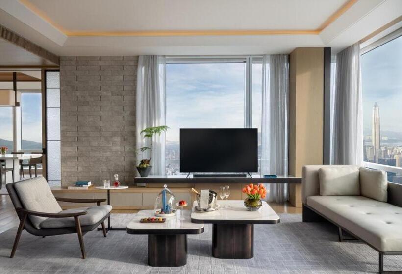 سوییت جونیور, Mandarin Oriental Shenzhen