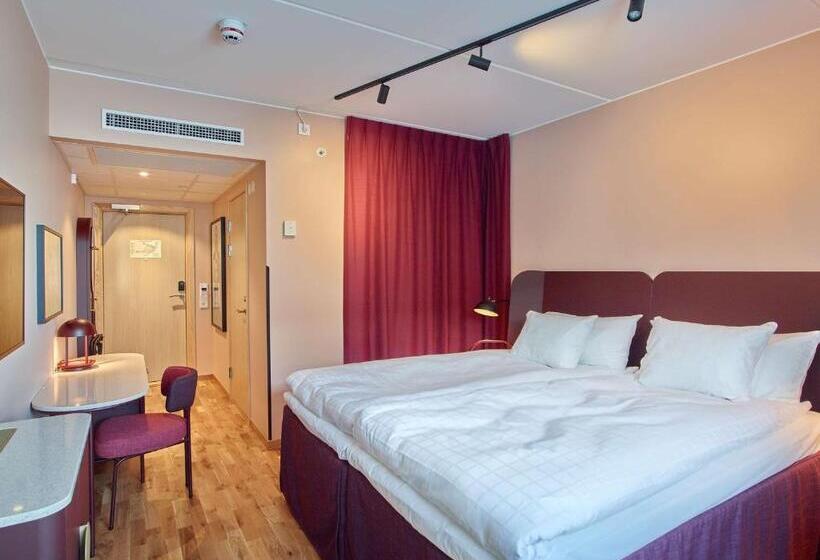 اتاق استاندارد با تخت بزرگ, Scandic Kiruna