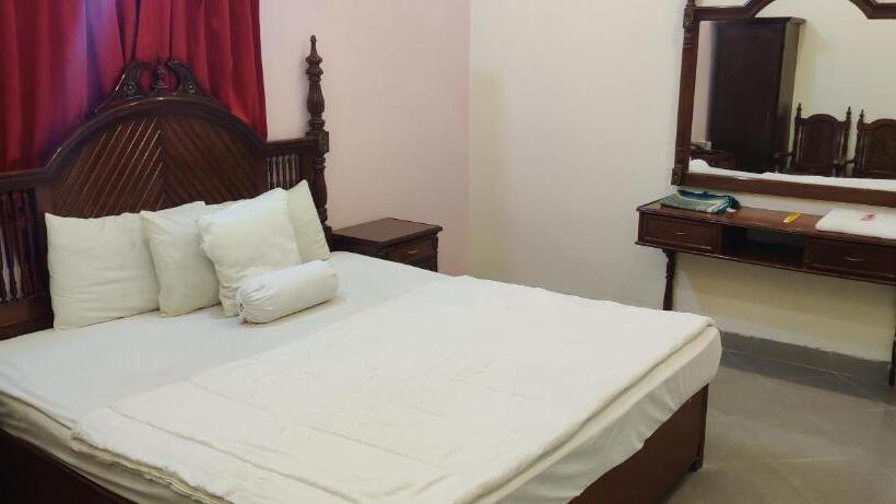 اتاق لوکس یک تخته, Shelton Palace